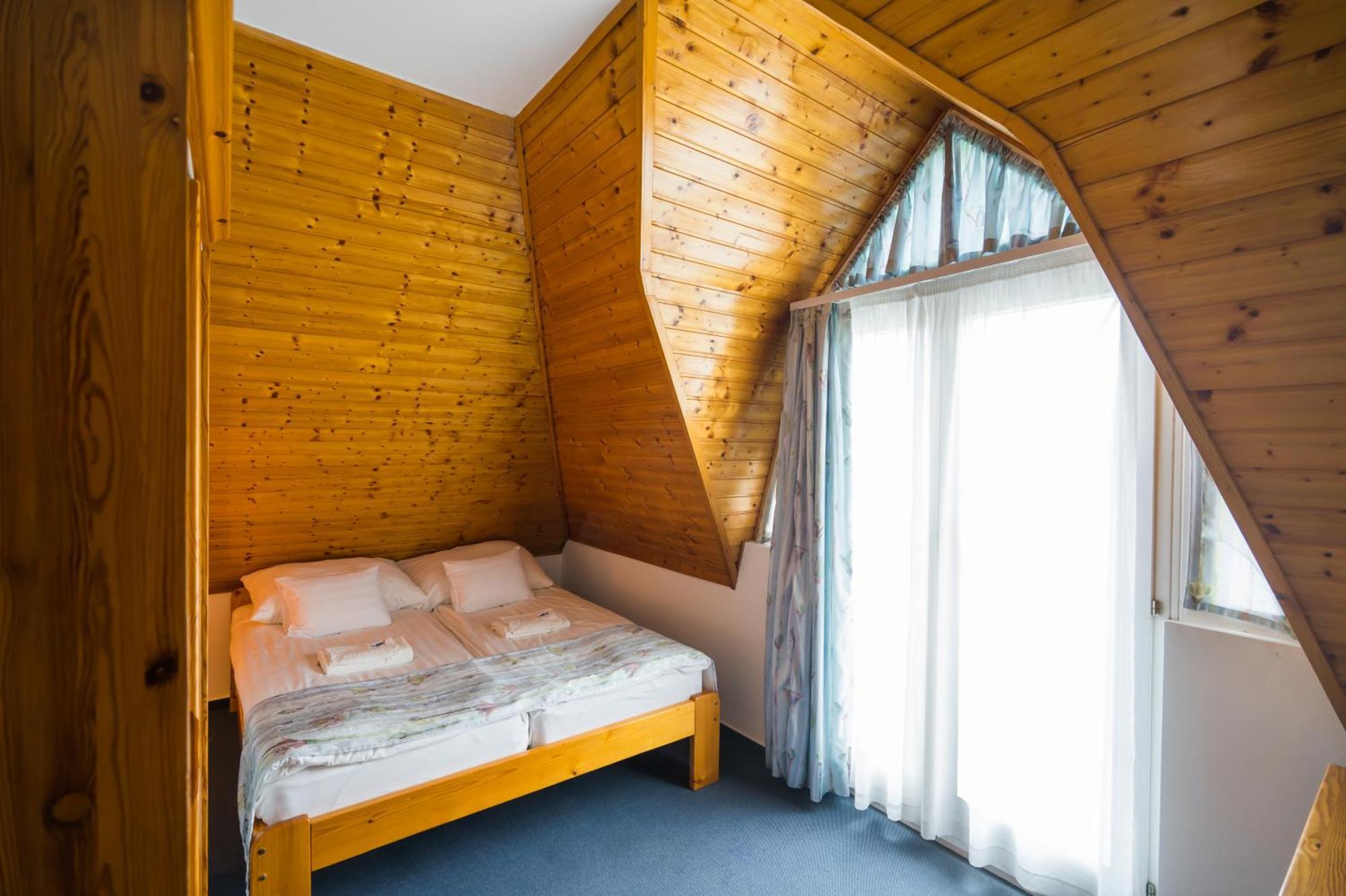 Győrfi Apartmanház Zamárdi Kültér fotó