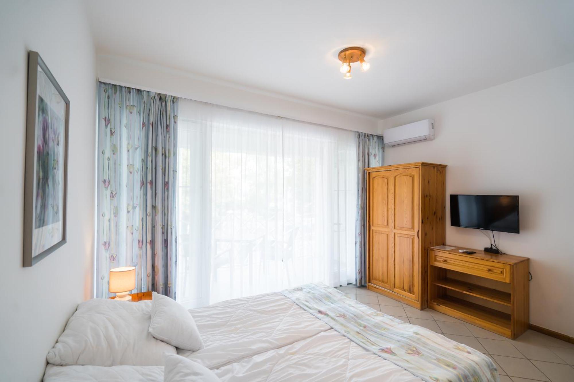 Győrfi Apartmanház Zamárdi Kültér fotó